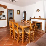 Juan דירה קוניל דה לה פרונטרה